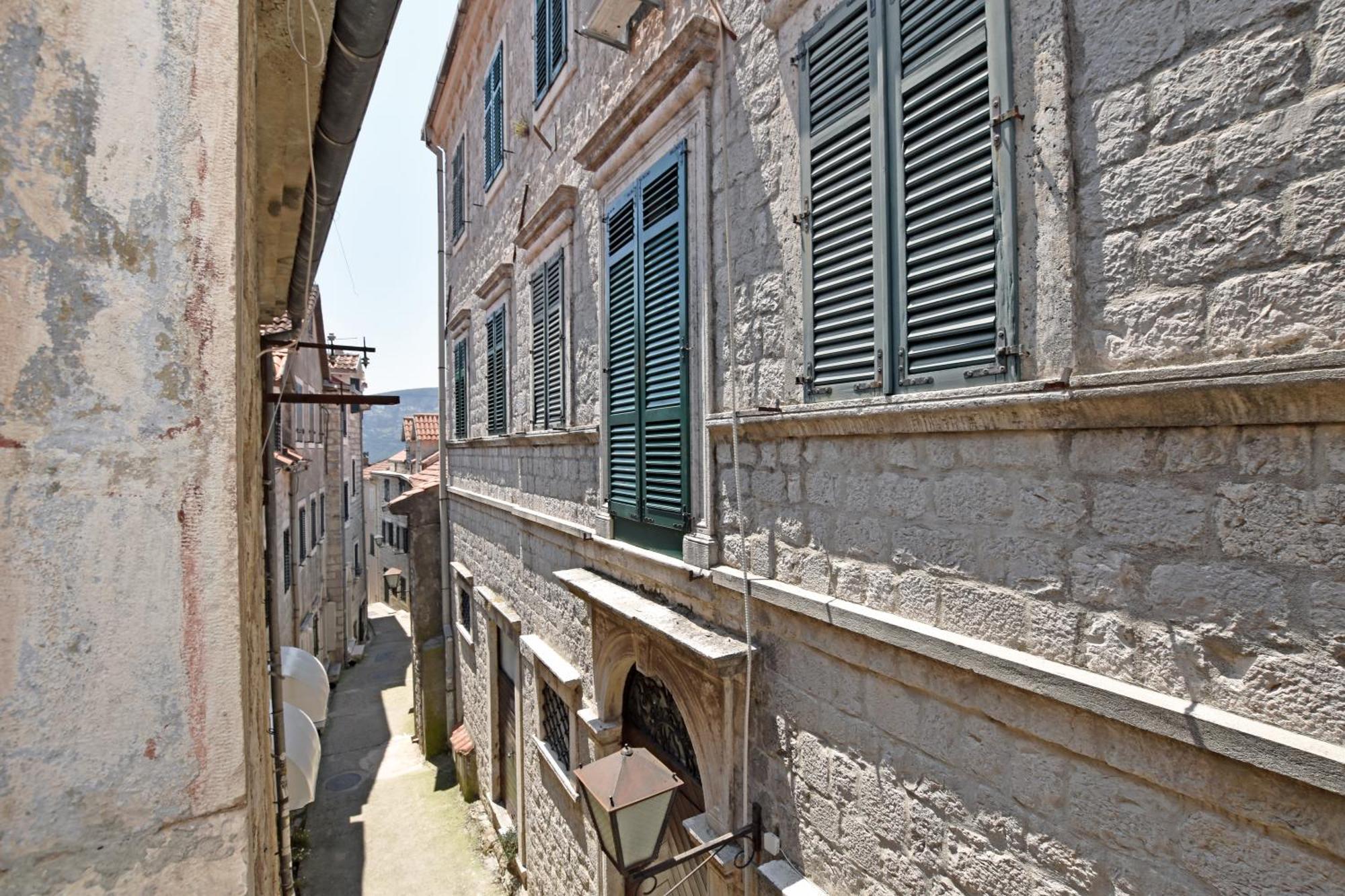 Blue Harbour Luxury Apartment, Herceg Novi , Old Town Exterior photo